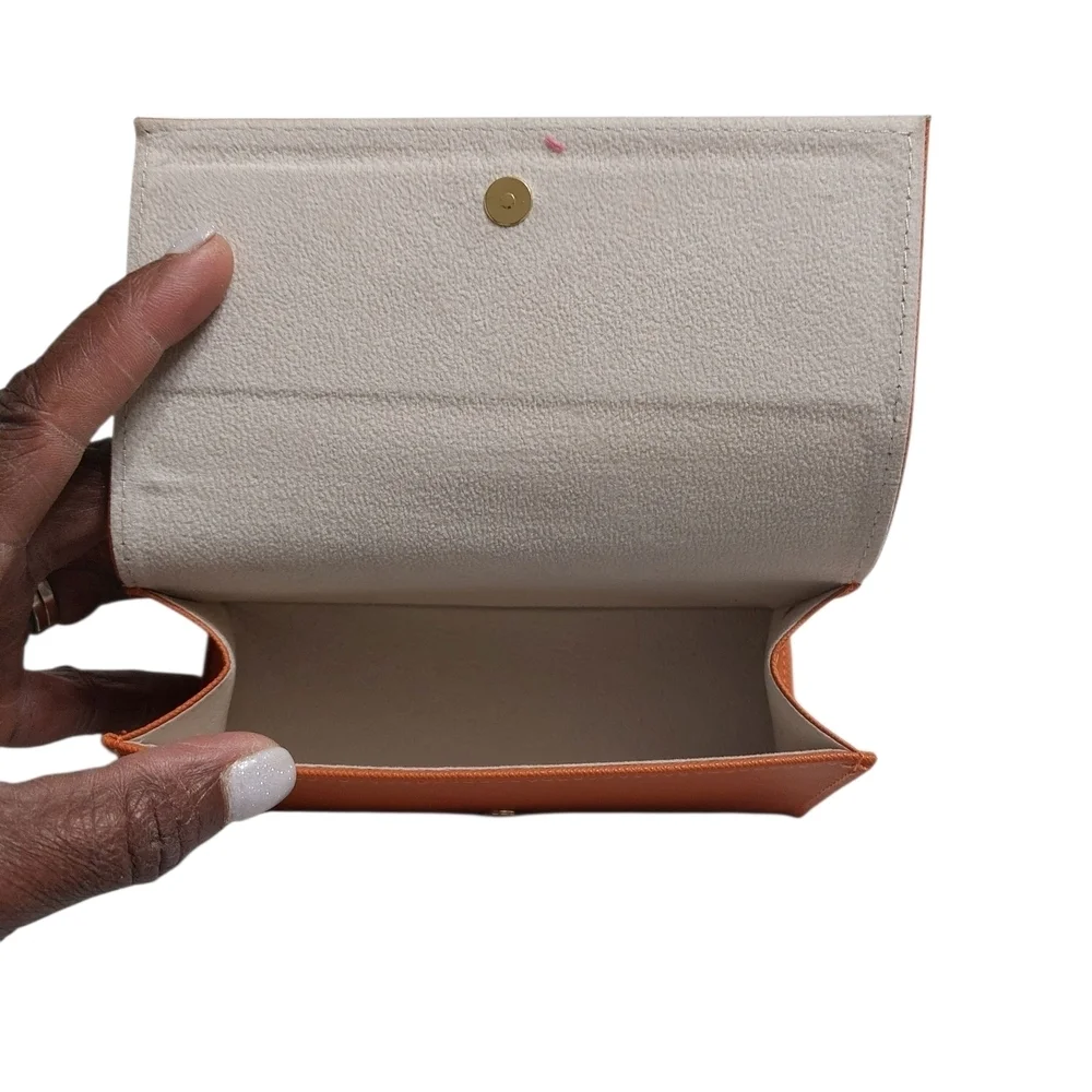 👜 Tory Burch Orange Sunglass Case